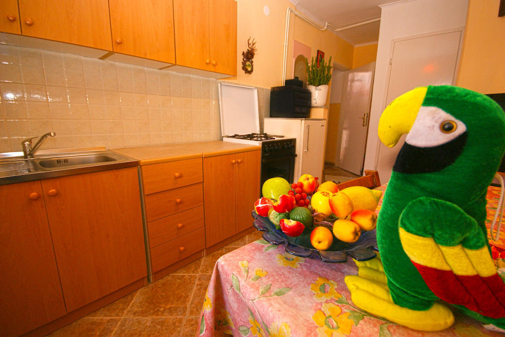 Guest House Robert i Mirna Bale Exterior foto